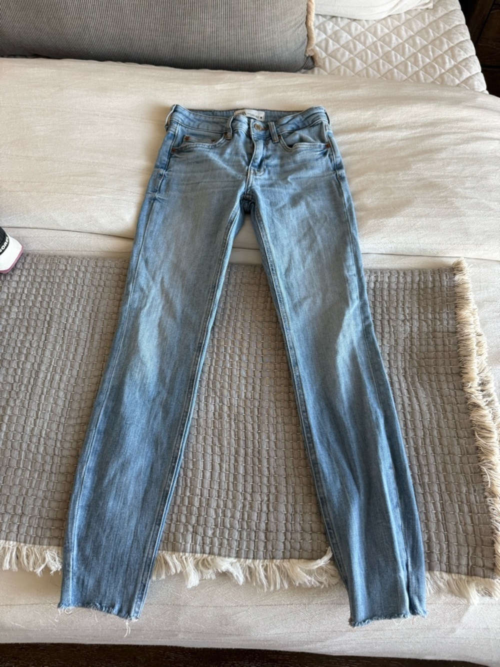 ZARA Jeans